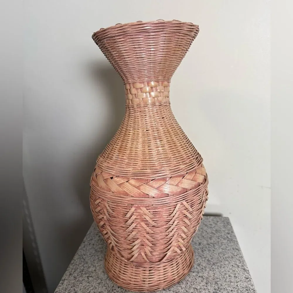 Vintage Wicker Woven Basket Vase Vessel Large - Picture 2 of 4